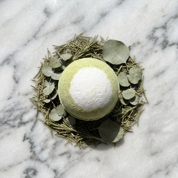 Refresh Rosemary & Eucalyptus Artisan Bath Bomb