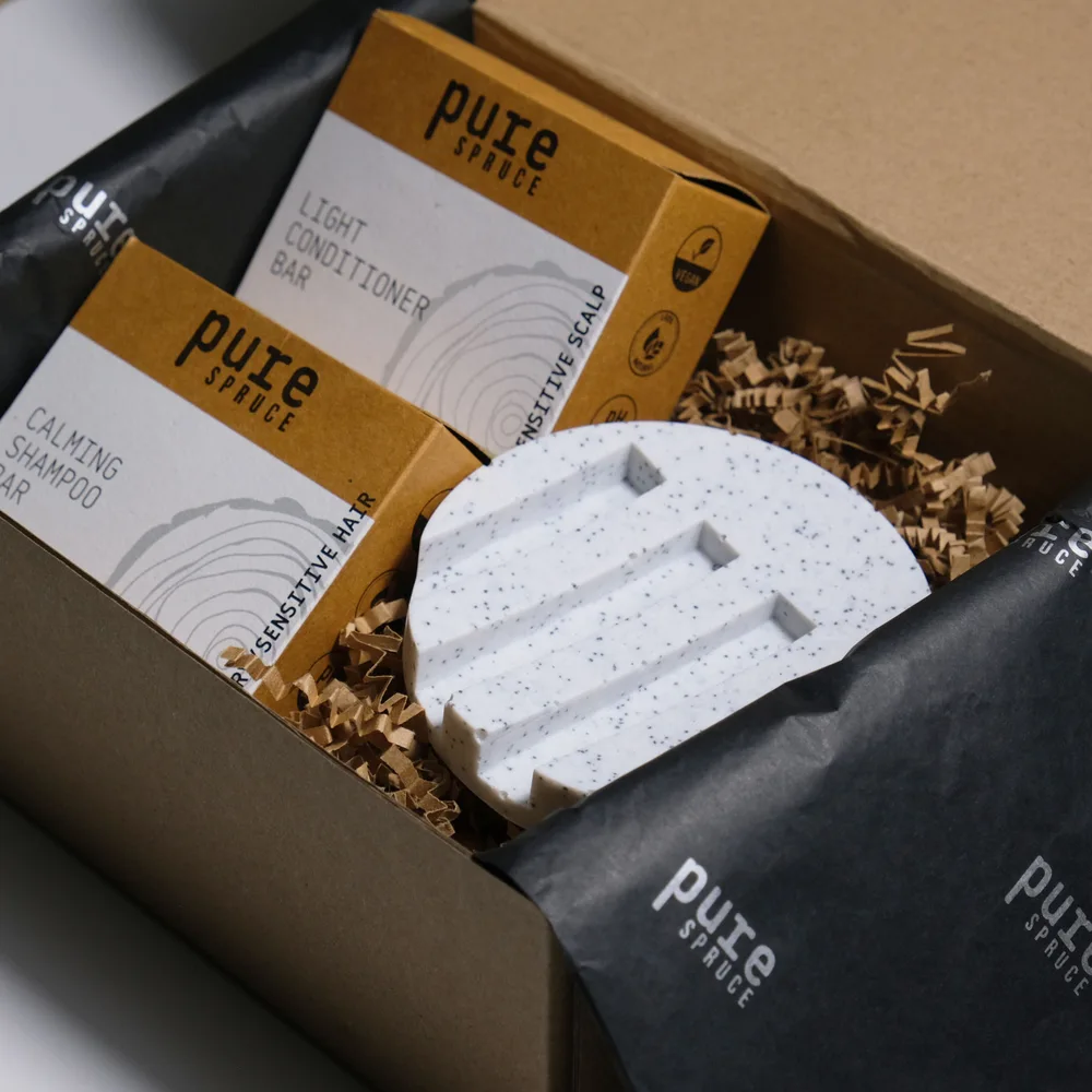Shampoo kit with tray gift box side view